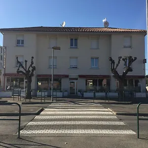 Le Logis Dauphinois 2*, Roussillon (Isere) France